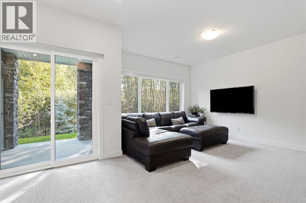 154 Crestridge Common Sw, Calgary, Alberta  T3B 6J5 - Photo 31 - A2341490