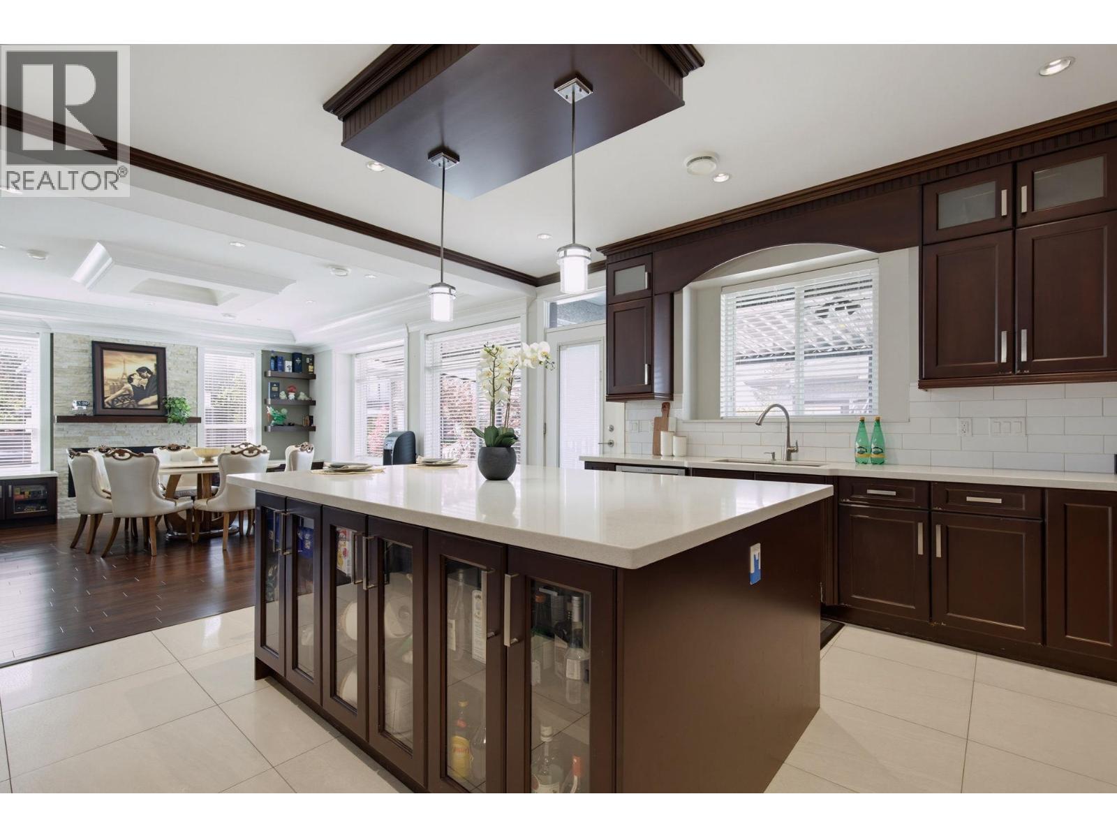 7888 Coquitlam Street, Burnaby, British Columbia  V3N 0E5 - Photo 6 - R3160923