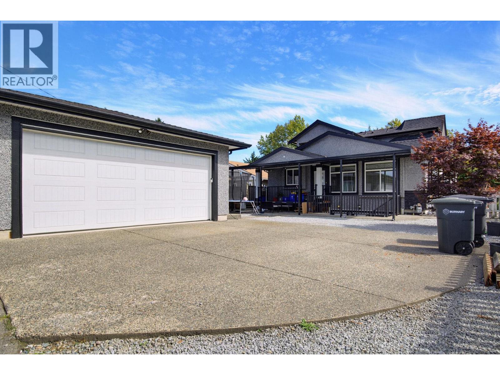 7888 Coquitlam Street, Burnaby, British Columbia  V3N 0E5 - Photo 36 - R3160923