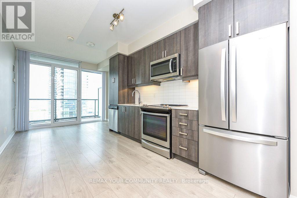 1810 - 7895 Jane Street, Vaughan, Ontario  L4K 0K2 - Photo 9 - N13725820
