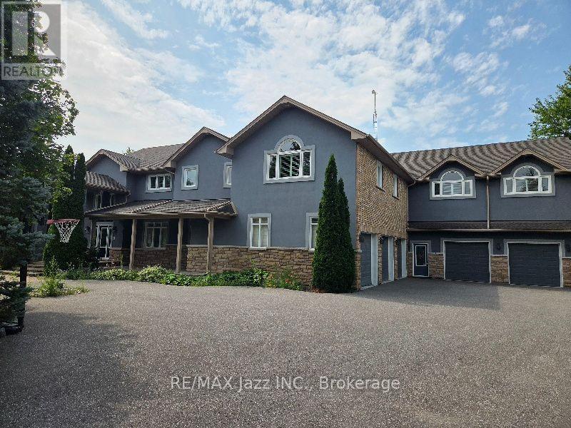 99 Hurd Street, Oshawa, Ontario  L1H 7K4 - Photo 1 - E13738214