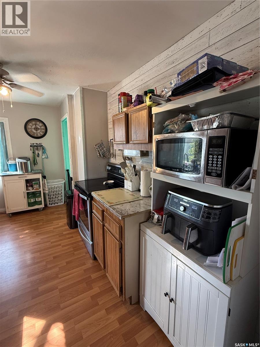 1102 1st Street Ne, Carrot River, Saskatchewan  S0E 0L0 - Photo 8 - SK047258