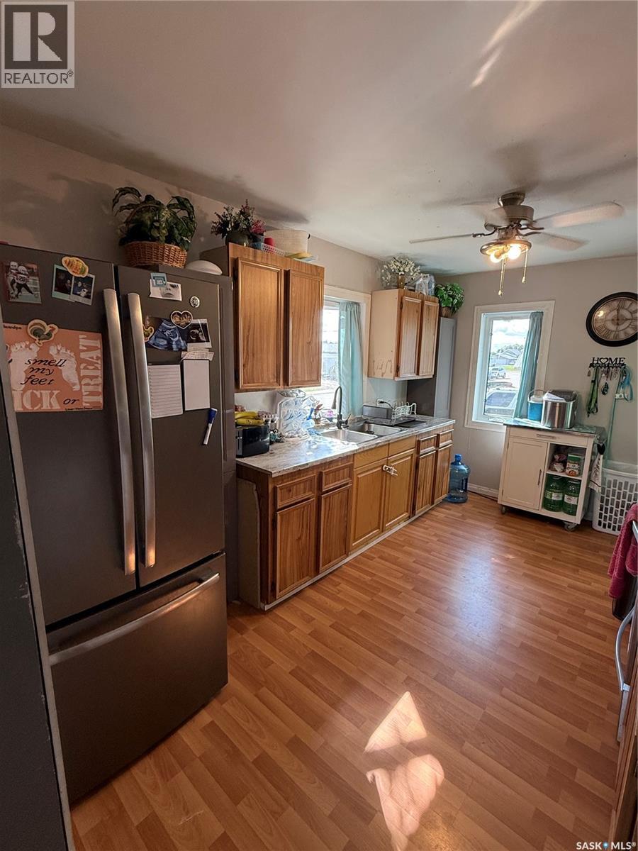 1102 1st Street Ne, Carrot River, Saskatchewan  S0E 0L0 - Photo 9 - SK047258