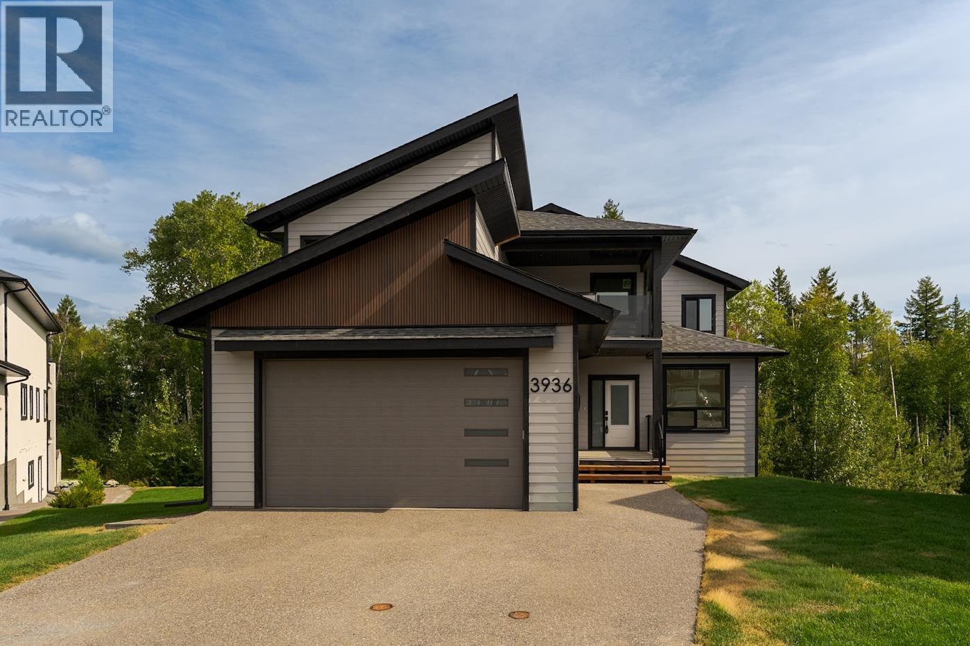 3934 Estabrook Court, Prince George, British Columbia  V2N 6J2 - Photo 1 - R3160939