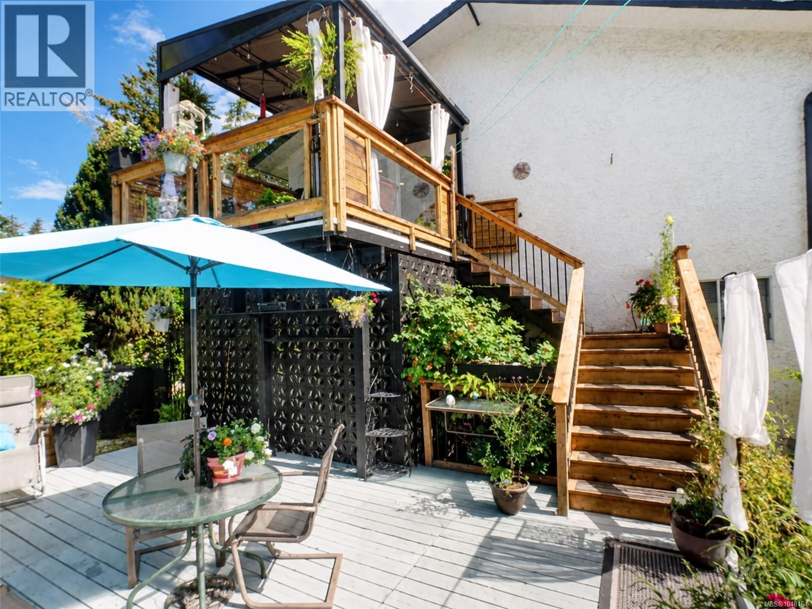 904 Rankin Rd, Esquimalt, British Columbia  V9A 6V6 - Photo 39 - 1048164