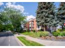 878 Bernard Avenue Unit# 103, Kelowna, BC V1Y 6P5