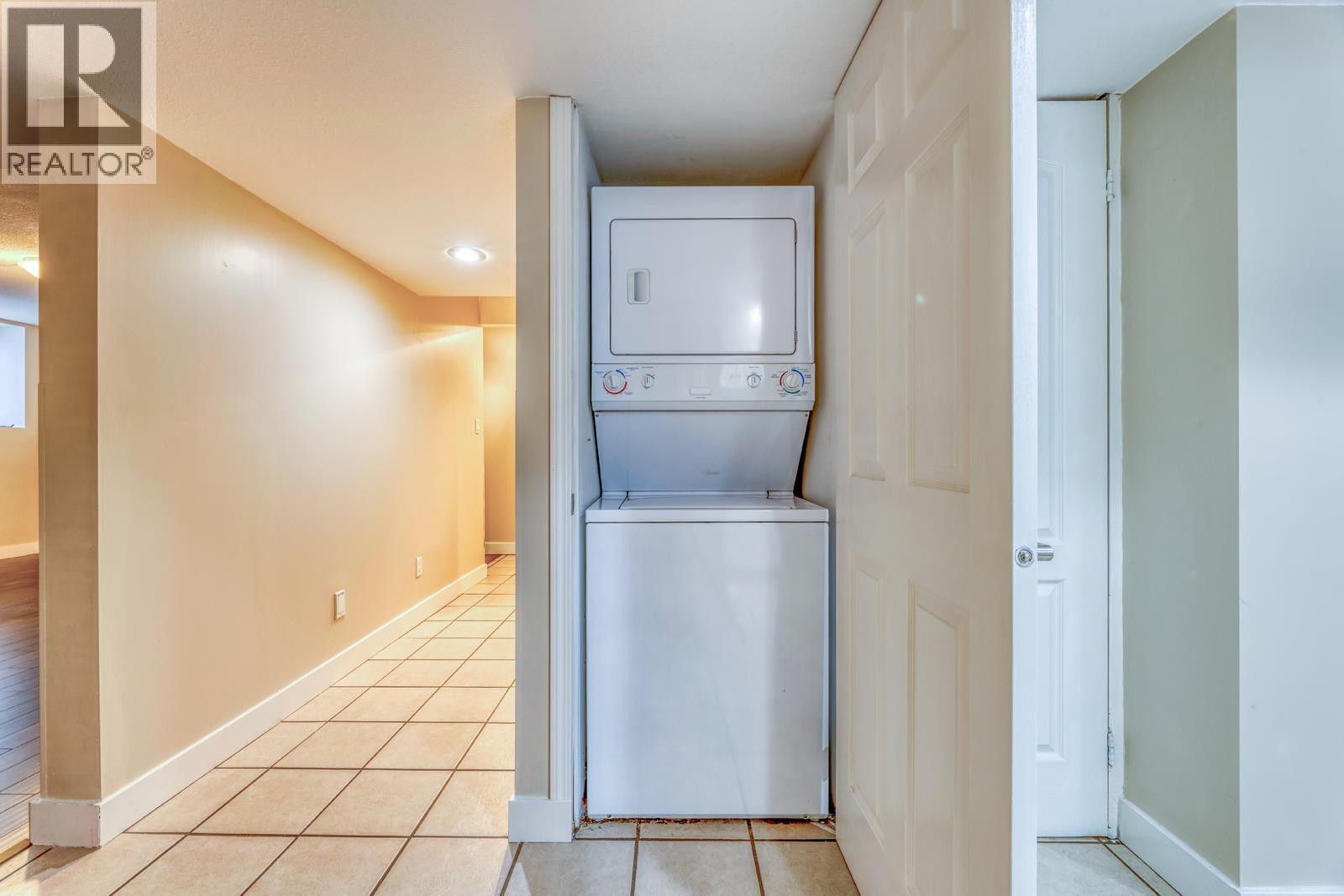 2015 Parkway Boulevard, Coquitlam, British Columbia  V3E 3J8 - Photo 33 - R3160093