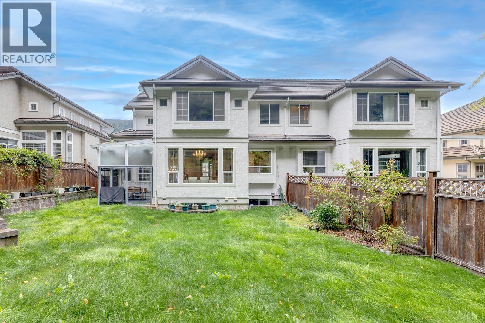 2015 Parkway Boulevard, Coquitlam, British Columbia  V3E 3J8 - Photo 35 - R3160093