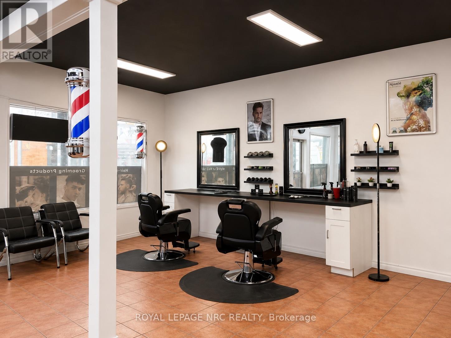 UNIT# B - 90 NIAGARA STREET, St. Catharines, Ontario