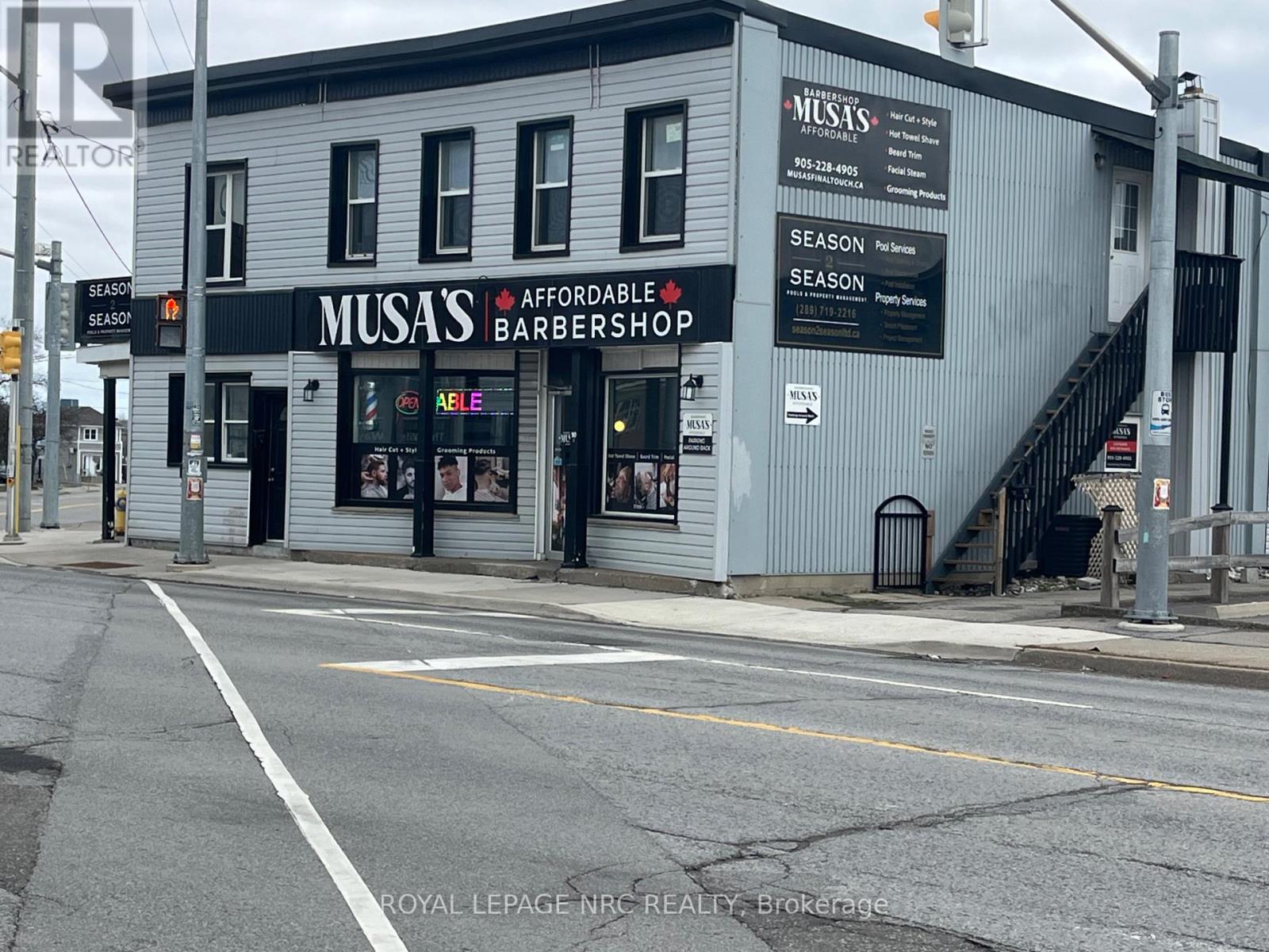 Unit# B - 90 Niagara Street, St. Catharines, Ontario  L2R 4L1 - Photo 2 - X13738246