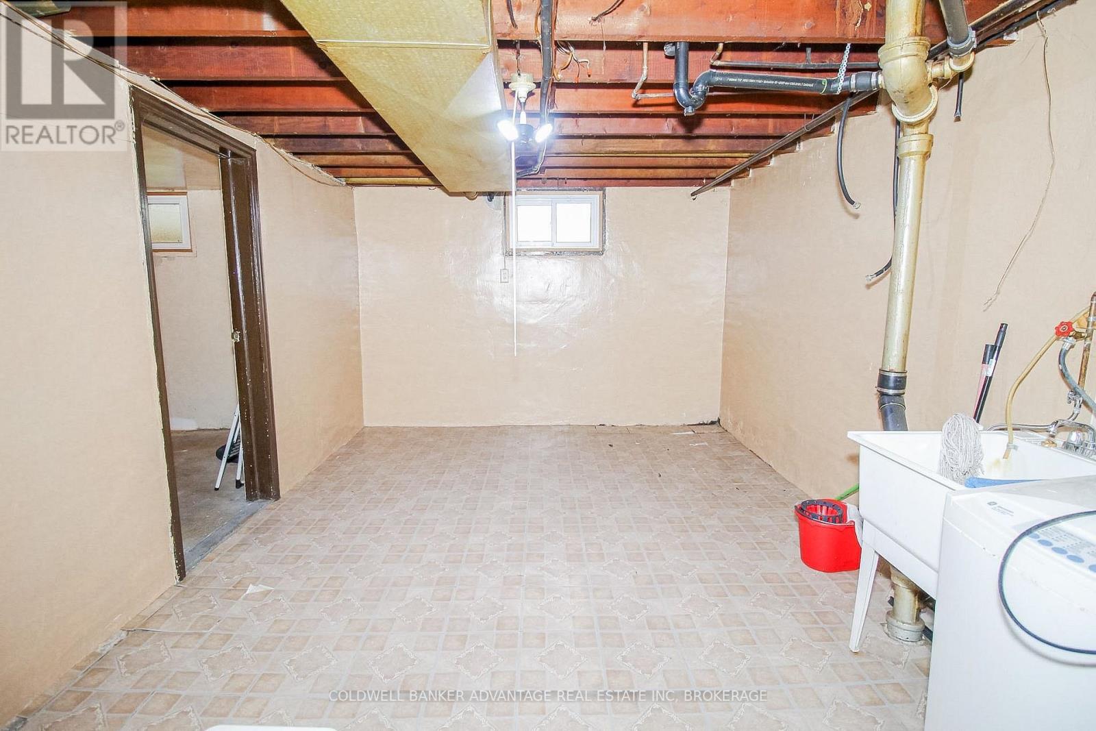 28 Marshall Avenue, Welland (Broadway), Ontario L3C 2N2 - Photo 25 - X13738298