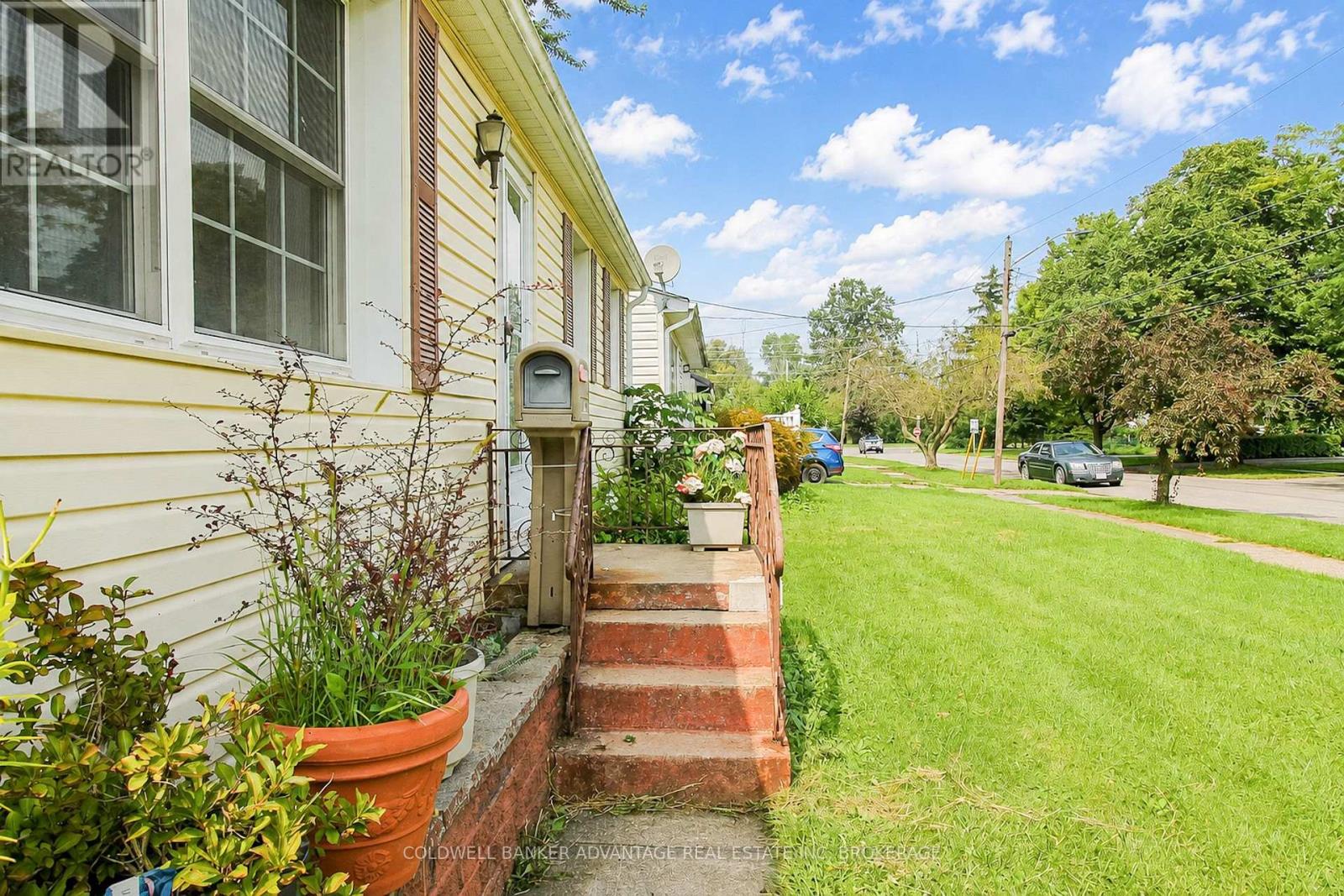 28 Marshall Avenue, Welland (Broadway), Ontario L3C 2N2 - Photo 4 - X13738298