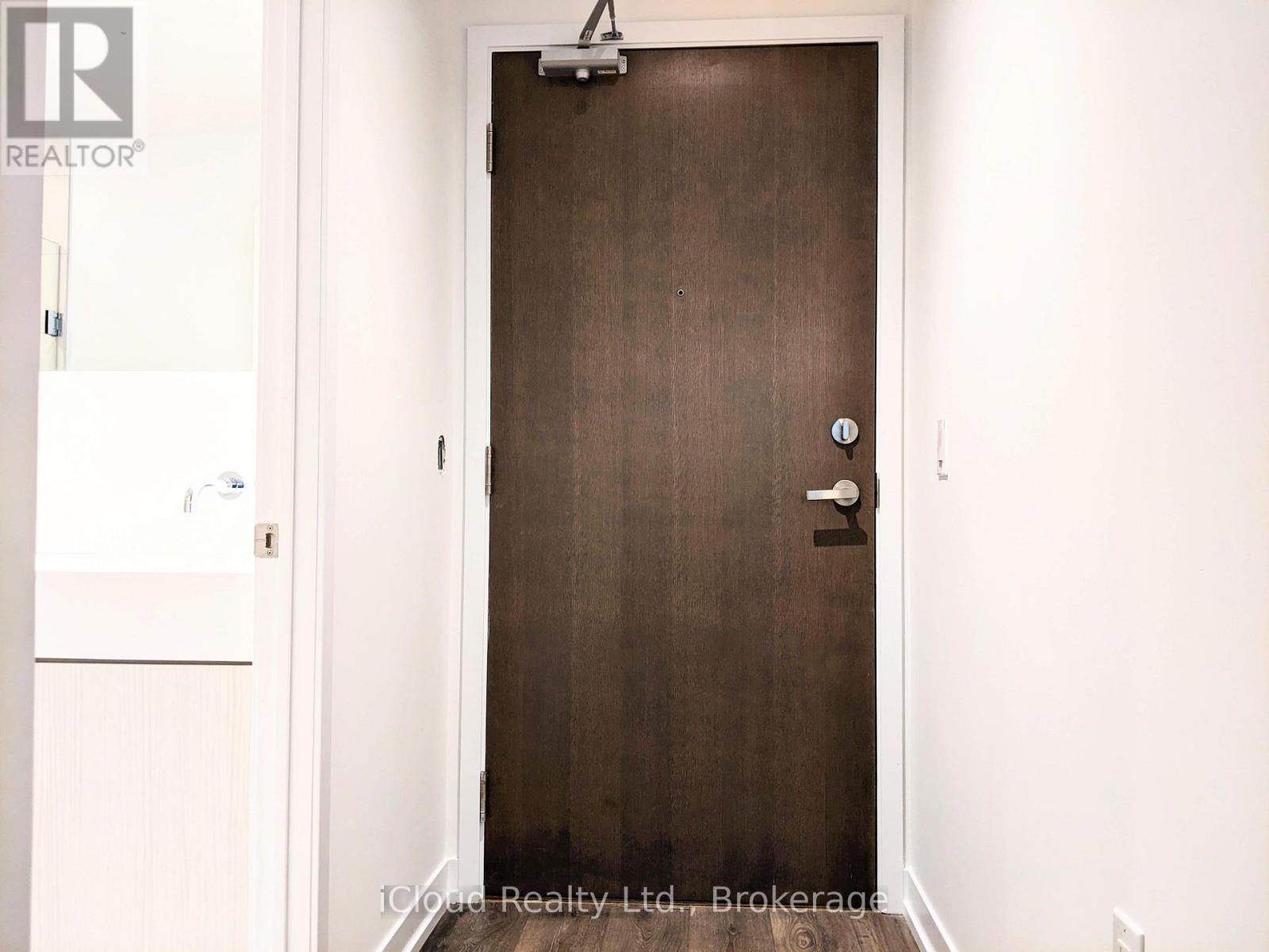 1015 - 15 Lower Jarvis Street, Toronto, Ontario  M5E 0C4 - Photo 2 - C13738188