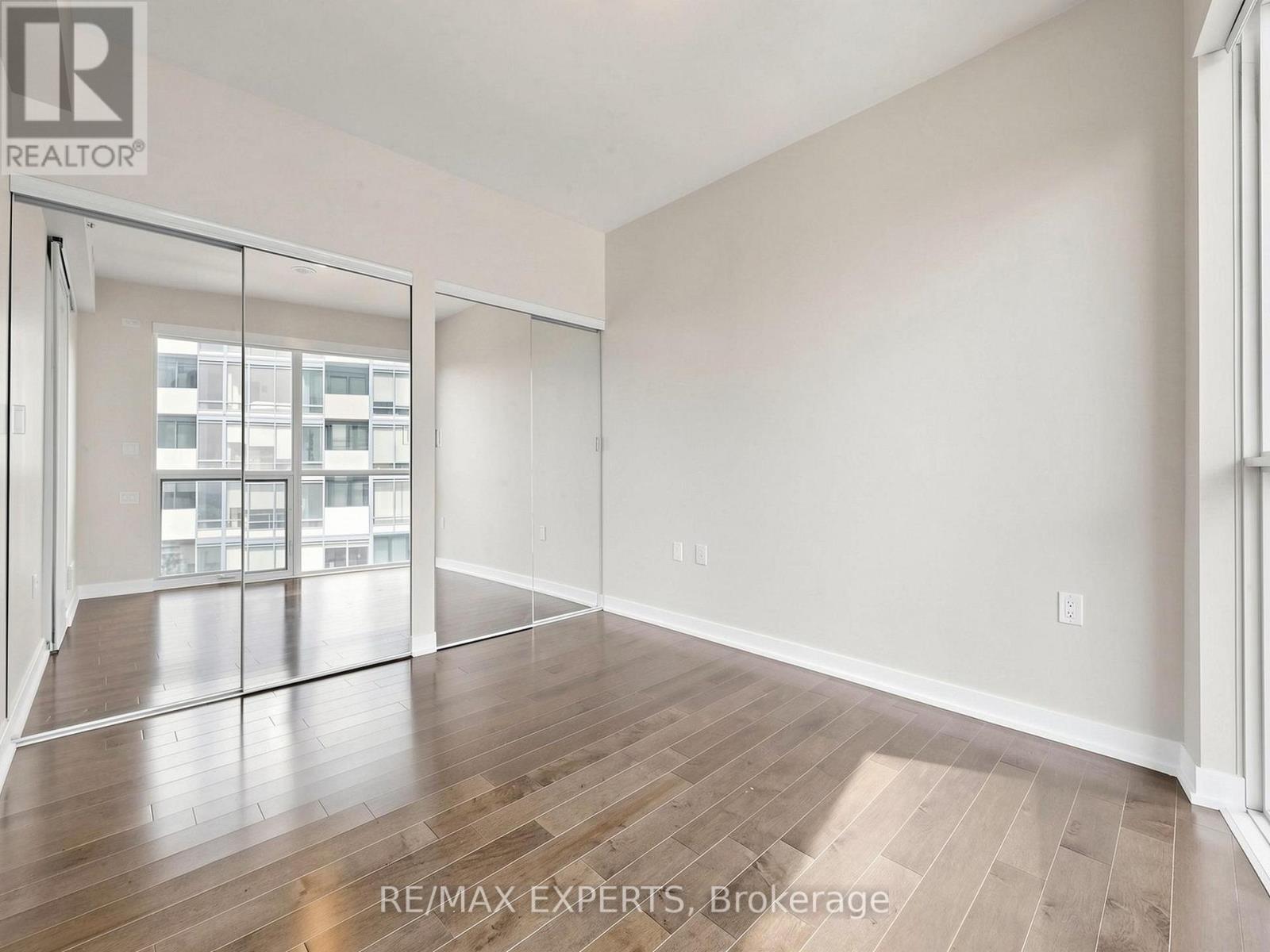 2305 - 1 The Esplanade Drive, Toronto, Ontario  M5E 0A8 - Photo 22 - C13738256