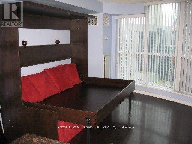 1601 - 8 York Street, Toronto, Ontario  M5J 2Y2 - Photo 7 - C13738266