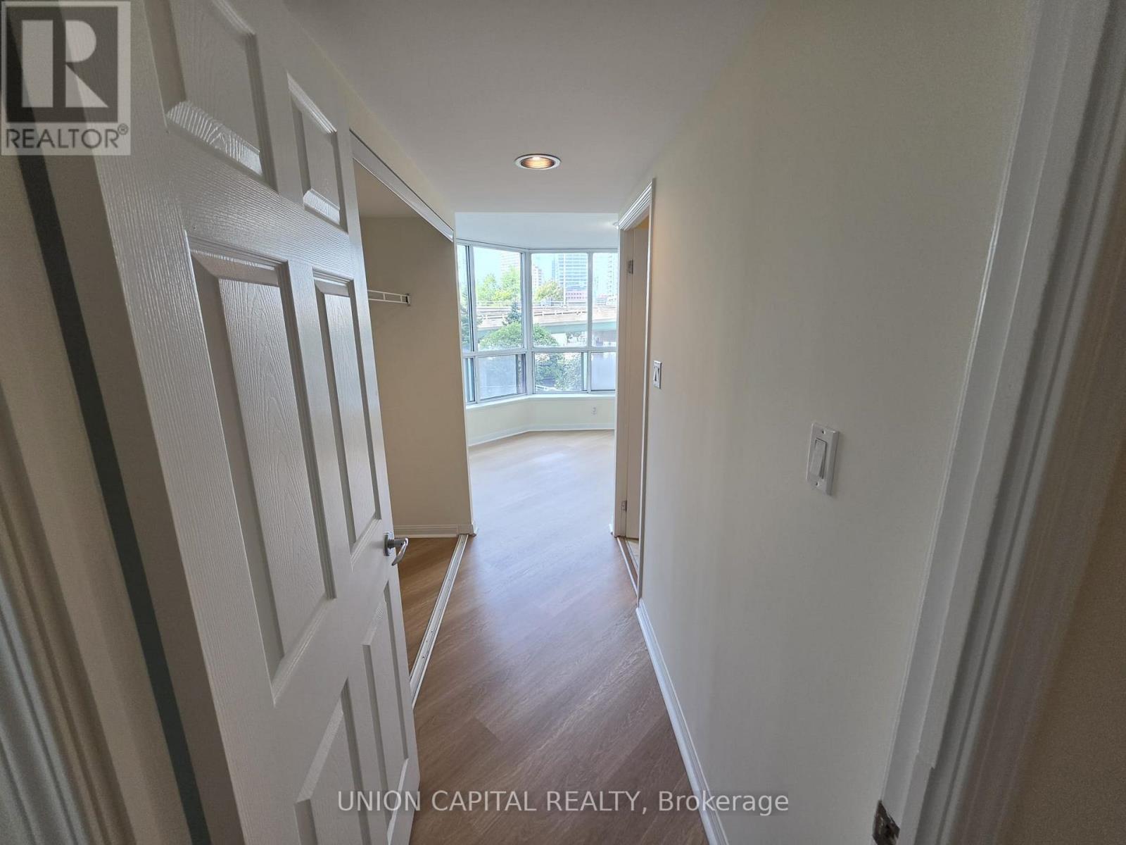 302 - 228 Queens Quay W, Toronto, Ontario  M5J 2X1 - Photo 10 - C13738274