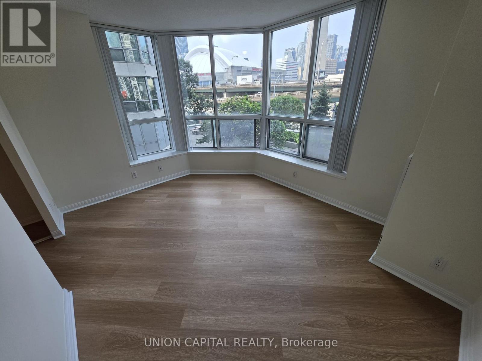 302 - 228 Queens Quay W, Toronto, Ontario  M5J 2X1 - Photo 13 - C13738274