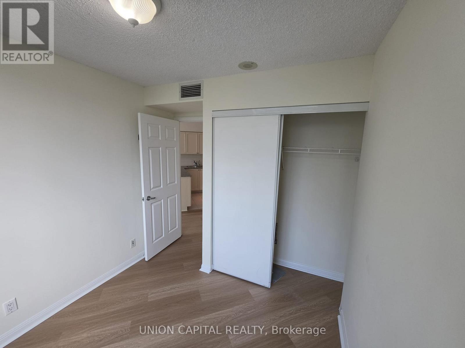 302 - 228 Queens Quay W, Toronto, Ontario  M5J 2X1 - Photo 16 - C13738274
