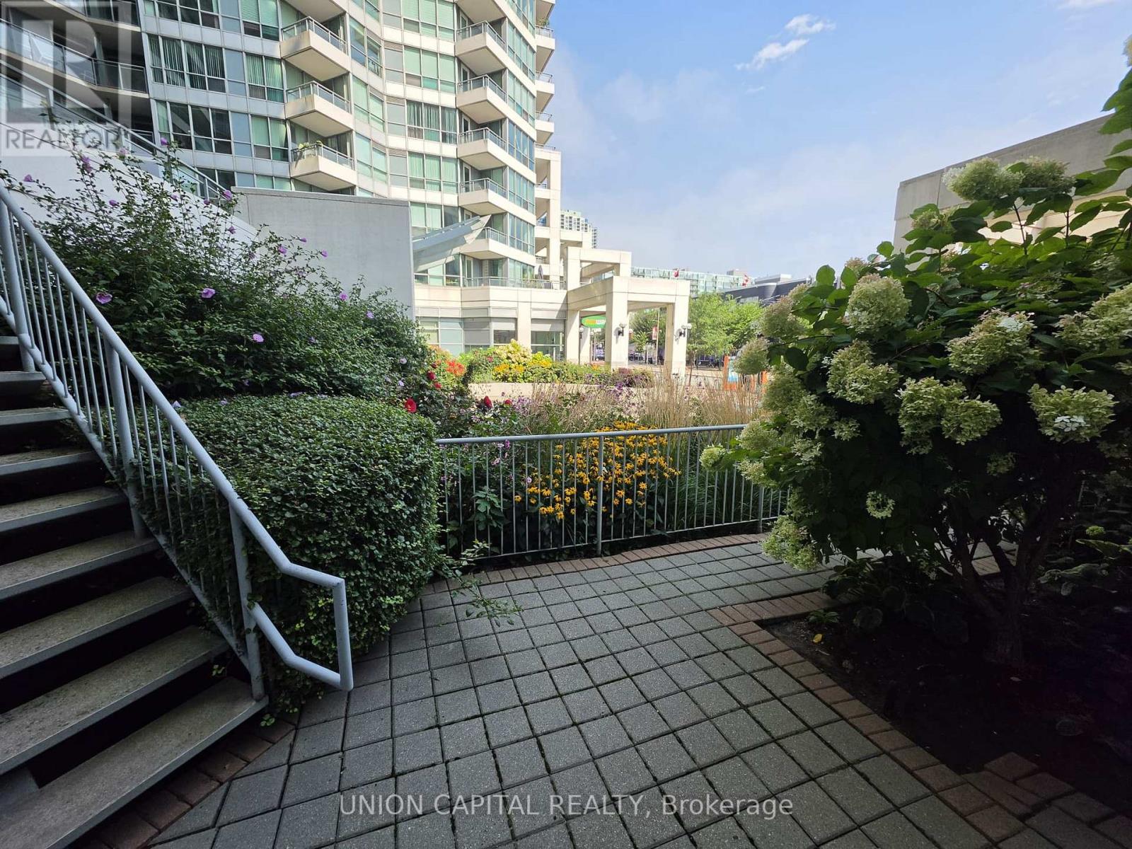 302 - 228 Queens Quay W, Toronto, Ontario  M5J 2X1 - Photo 24 - C13738274