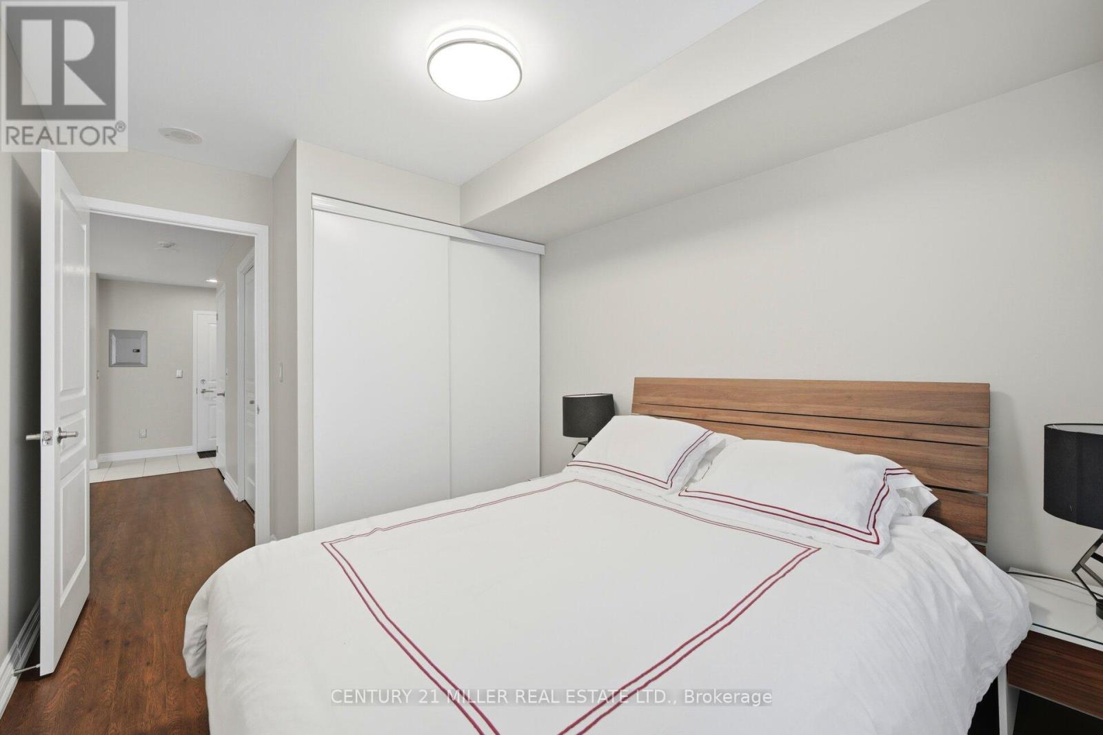 -12 - 140 Simcoe Road, Toronto, Ontario  M5H 4E9 - Photo 21 - C13738330