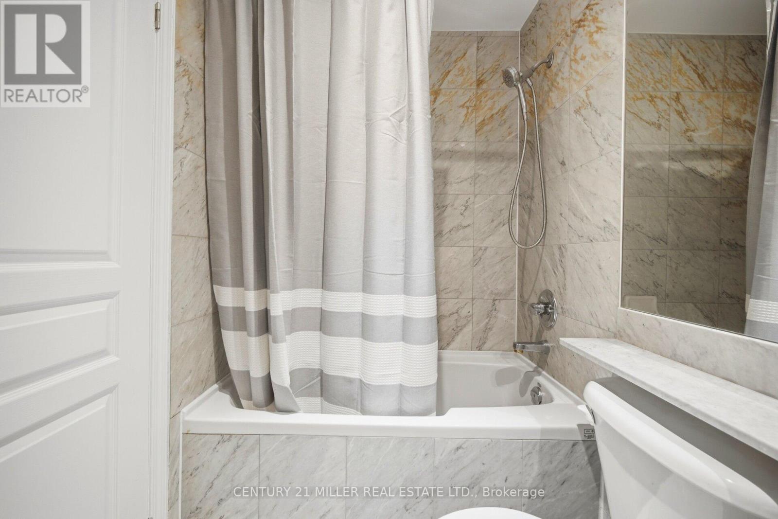 -12 - 140 Simcoe Road, Toronto, Ontario  M5H 4E9 - Photo 23 - C13738330