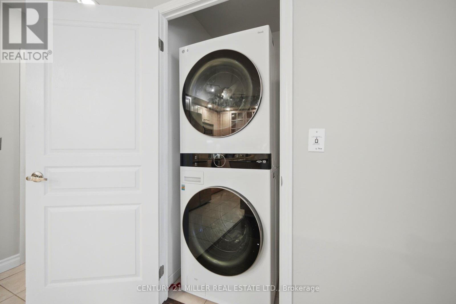 -12 - 140 Simcoe Road, Toronto, Ontario  M5H 4E9 - Photo 24 - C13738330