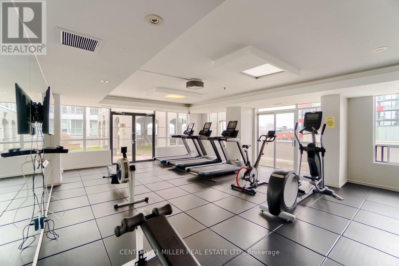 -12 - 140 Simcoe Road, Toronto, Ontario  M5H 4E9 - Photo 33 - C13738330