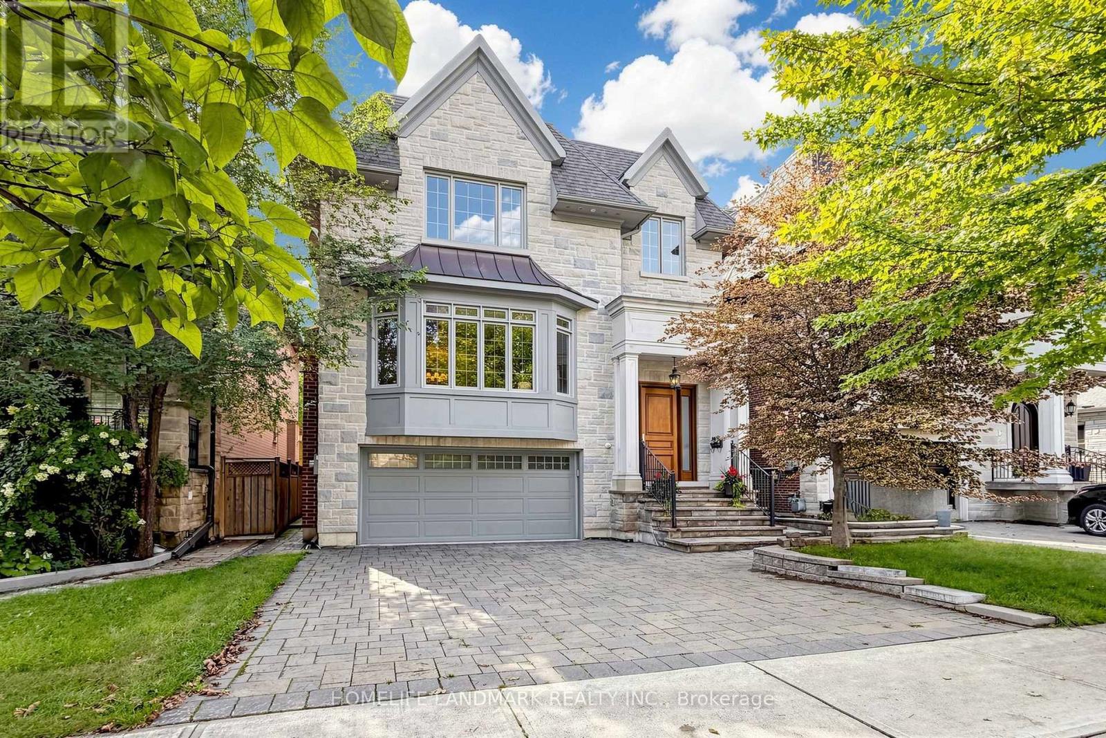 120 Estelle Avenue, Toronto, Ontario  M2N 5H5 - Photo 1 - C13738356