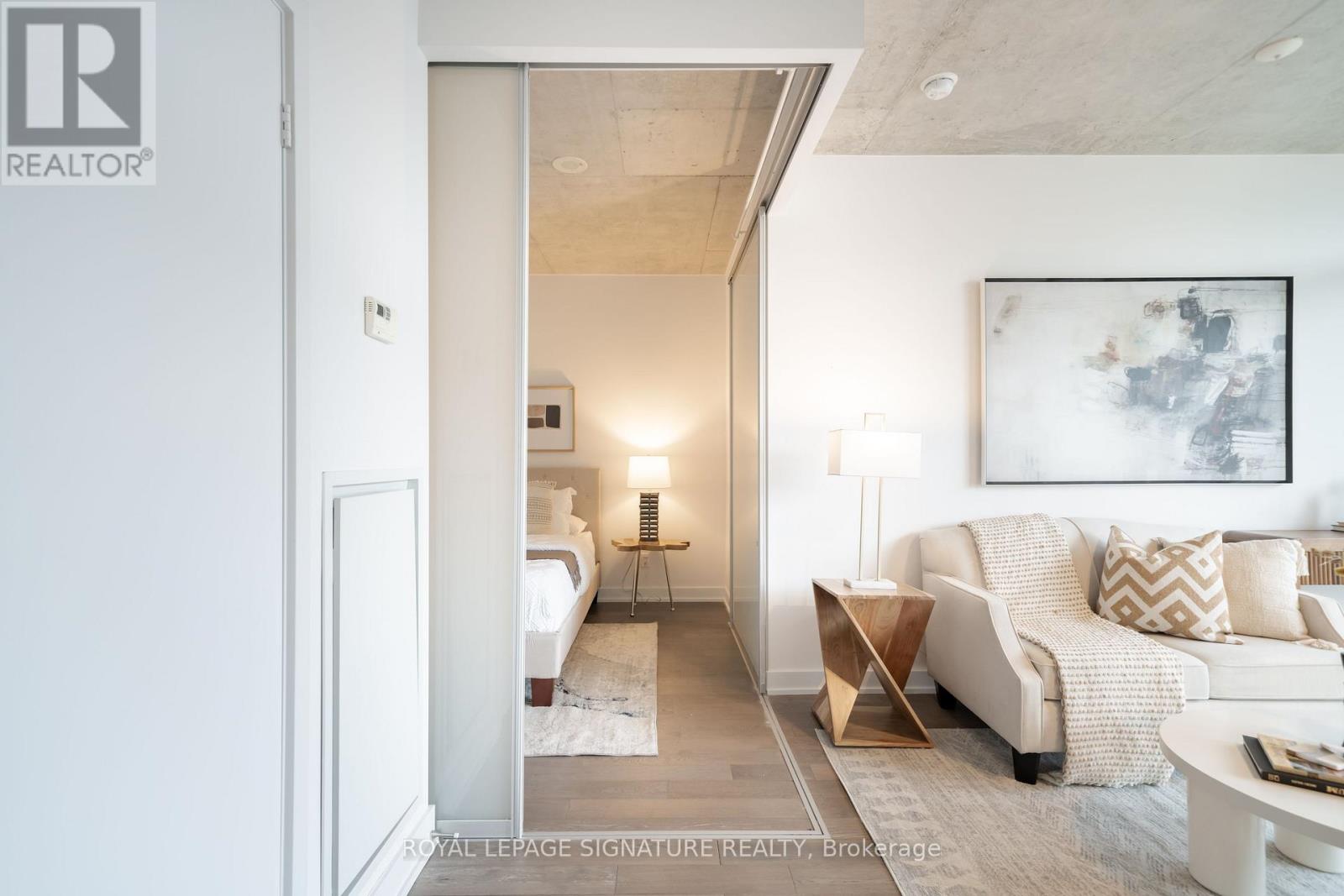 406 - 1190 Dundas Street E, Toronto, Ontario  M4M 0C5 - Photo 2 - E13738164