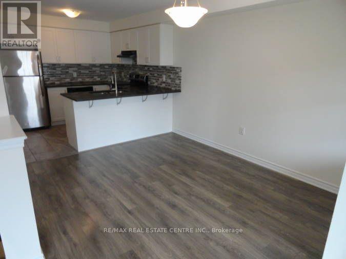 1084 Silk Street, Pickering, Ontario  L1X 0E8 - Photo 10 - E13738172
