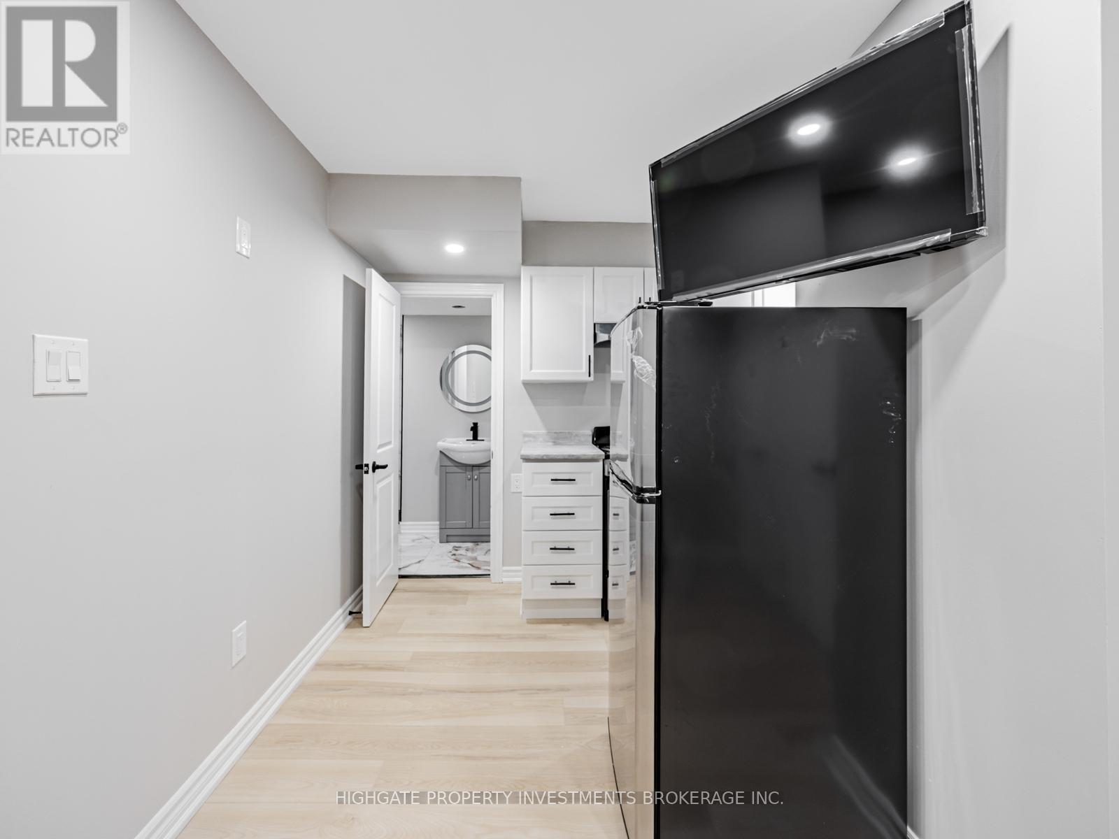 Lower - 6 Harper Hill Drive, Ajax, Ontario  L1T 0J9 - Photo 9 - E13738174