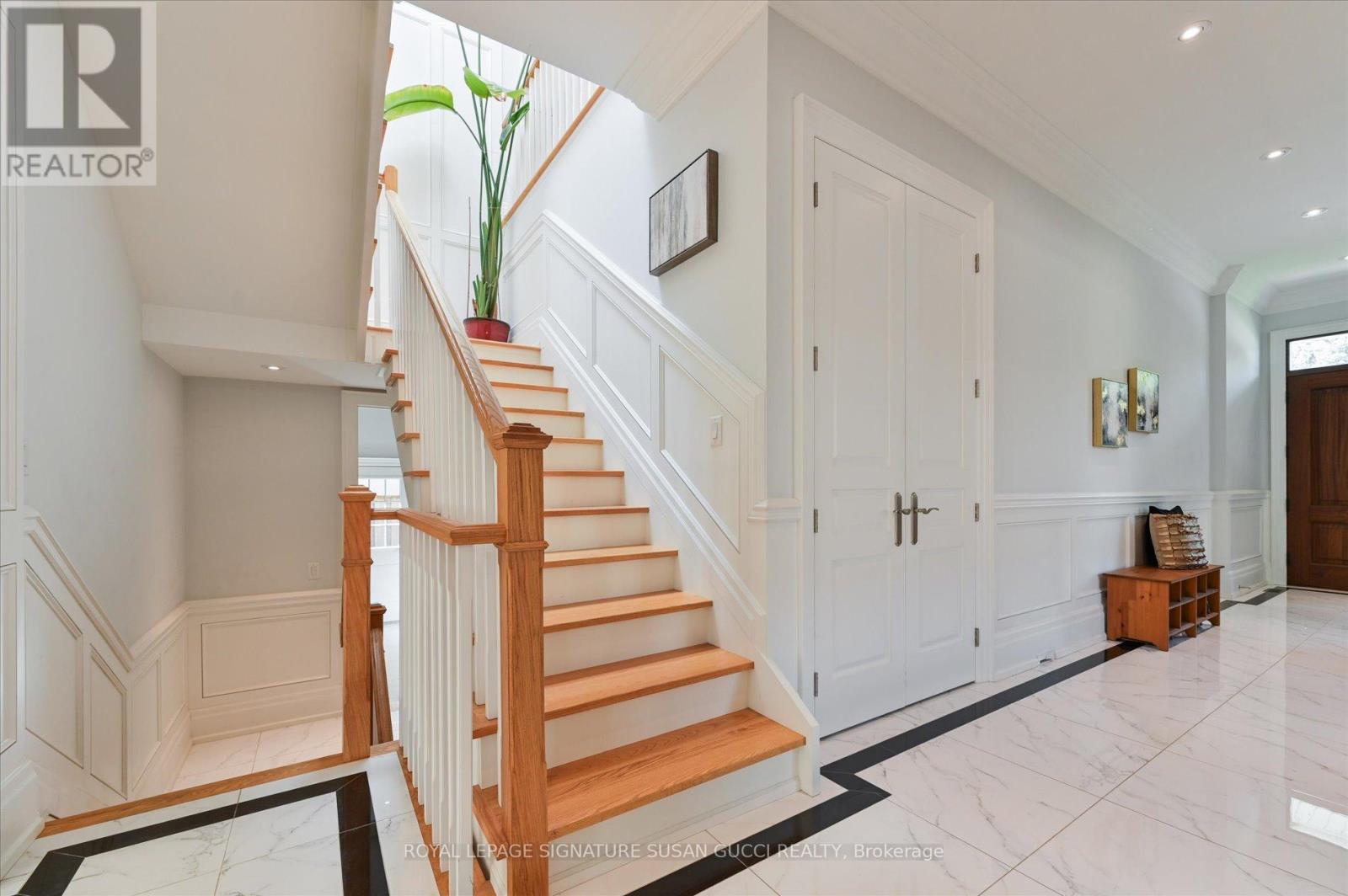 49 Ferris Road, Toronto, Ontario  M4B 1G2 - Photo 21 - E13738276