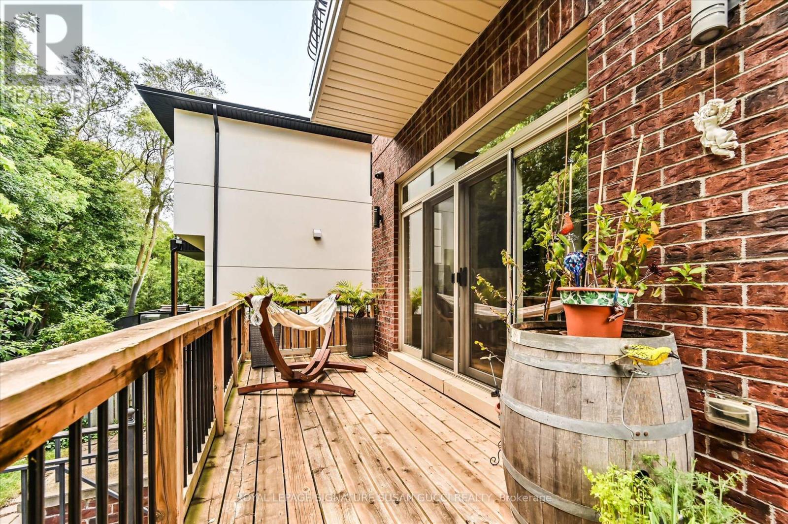 49 Ferris Road, Toronto, Ontario  M4B 1G2 - Photo 45 - E13738276