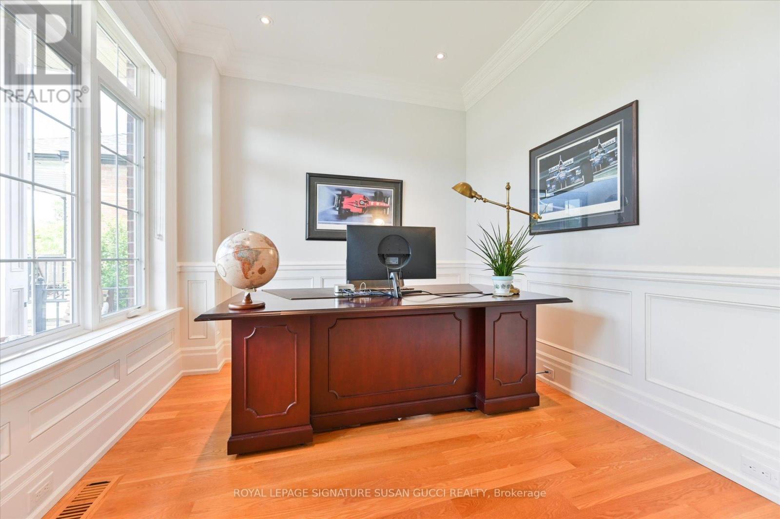 49 Ferris Road, Toronto, Ontario  M4B 1G2 - Photo 7 - E13738276