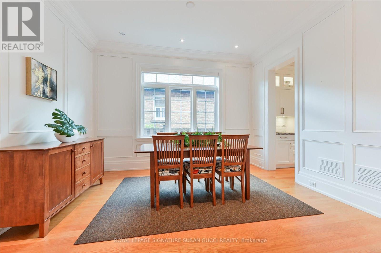 49 Ferris Road, Toronto, Ontario  M4B 1G2 - Photo 8 - E13738276