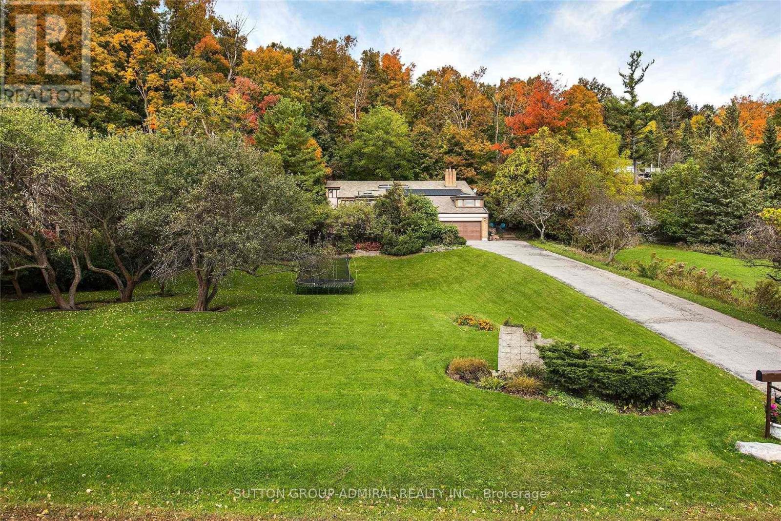 37 MEADOWCLIFFE DRIVE, Toronto, Ontario