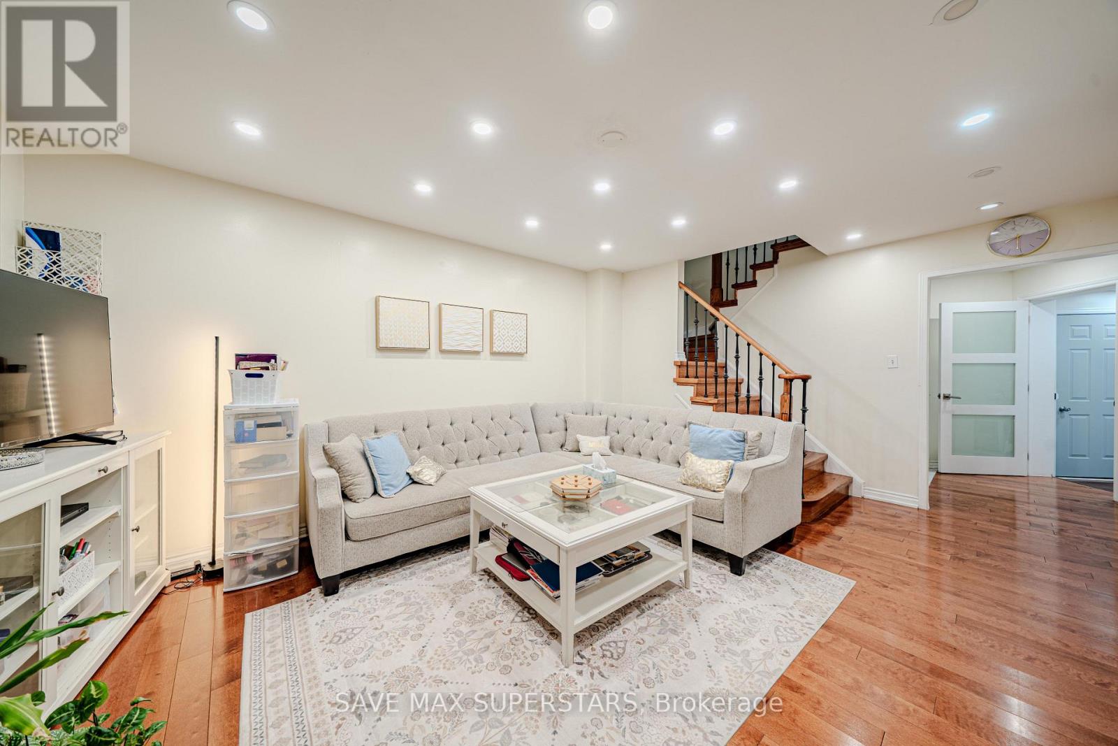 1679 Portland Court, Pickering, Ontario  L1V 5L5 - Photo 13 - E13738354