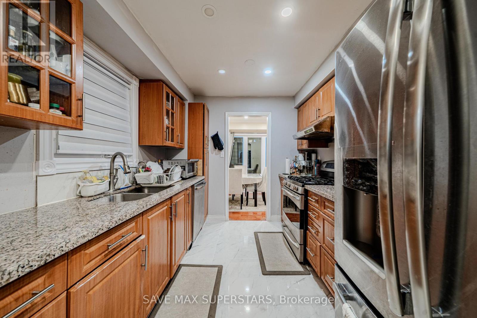 1679 Portland Court, Pickering, Ontario  L1V 5L5 - Photo 20 - E13738354