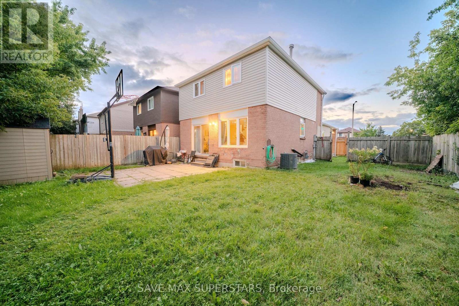 1679 Portland Court, Pickering, Ontario  L1V 5L5 - Photo 39 - E13738354