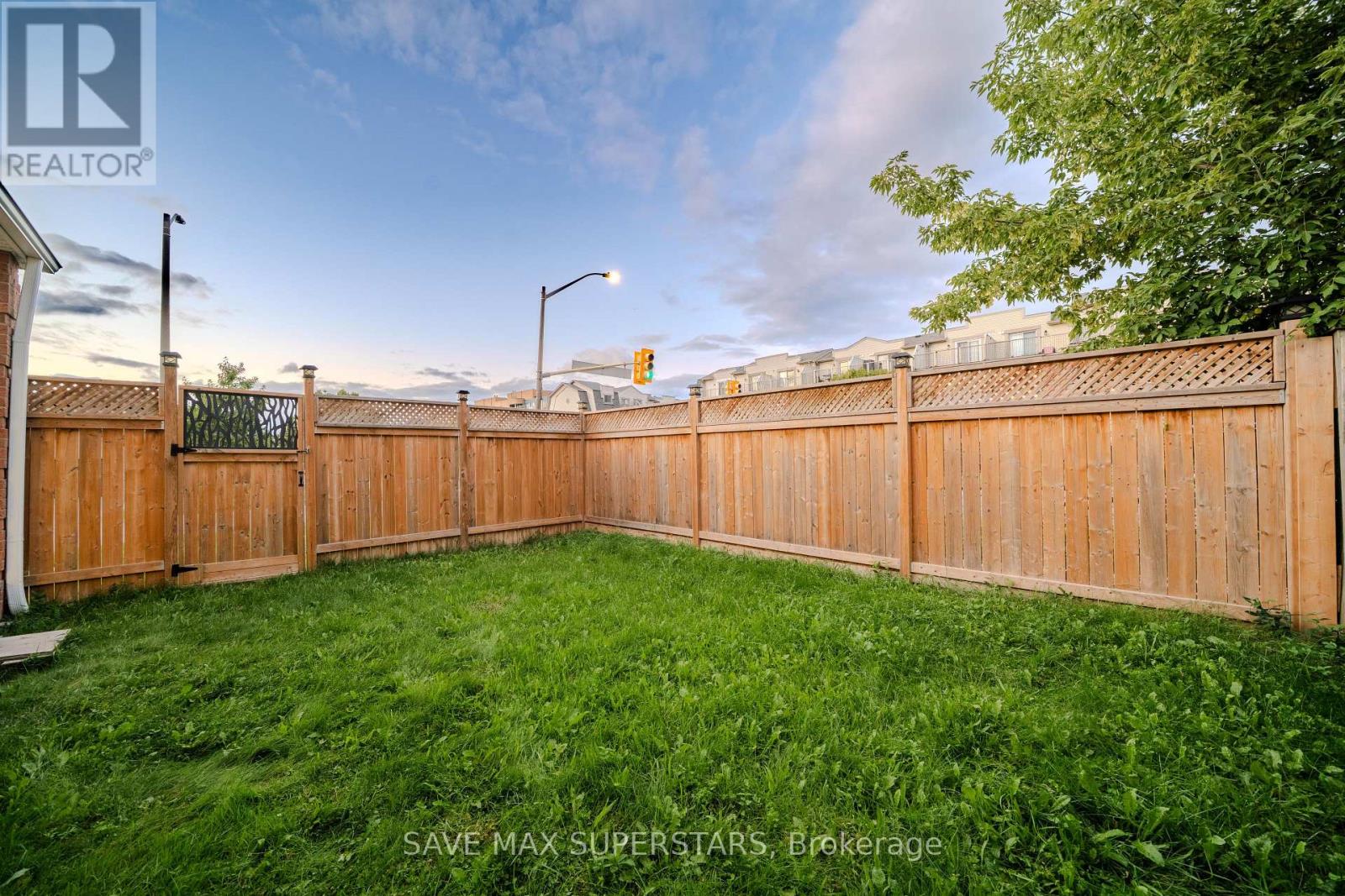 1679 Portland Court, Pickering, Ontario  L1V 5L5 - Photo 44 - E13738354