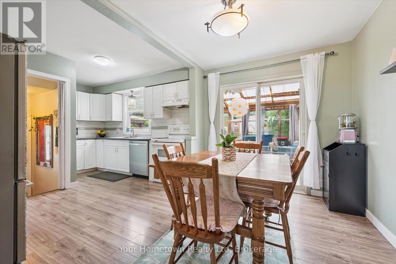 497 St Patrick Street E, Centre Wellington, Ontario  N1M 1N1 - Photo 8 - X13738278