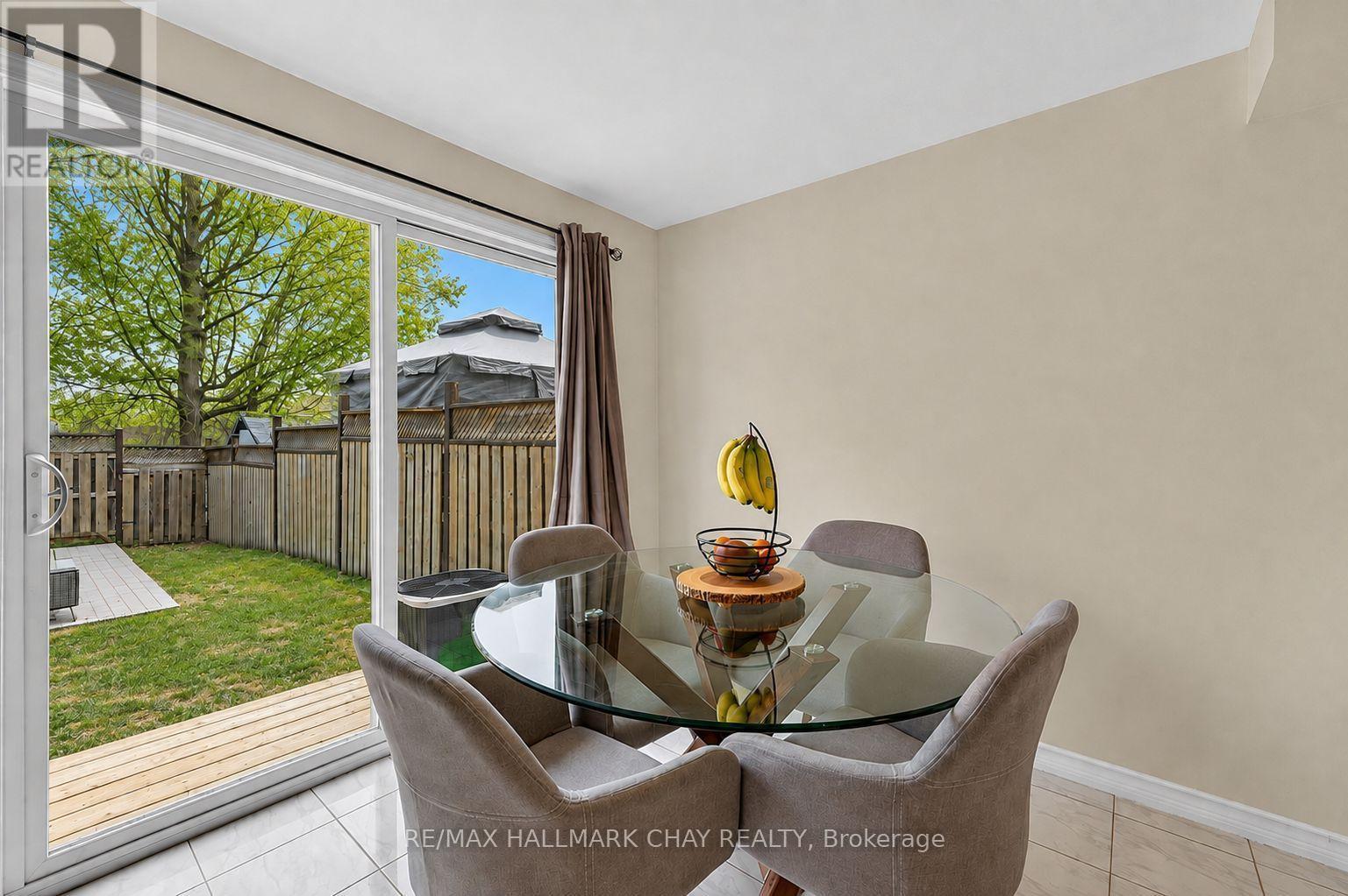 2057 Osbond Road, Innisfil, Ontario  L9S 0B6 - Photo 10 - N13738296