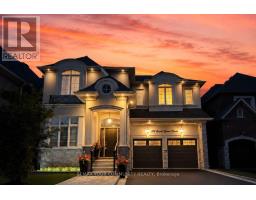 106 FOREST GROVE COURT, Aurora, Ontario