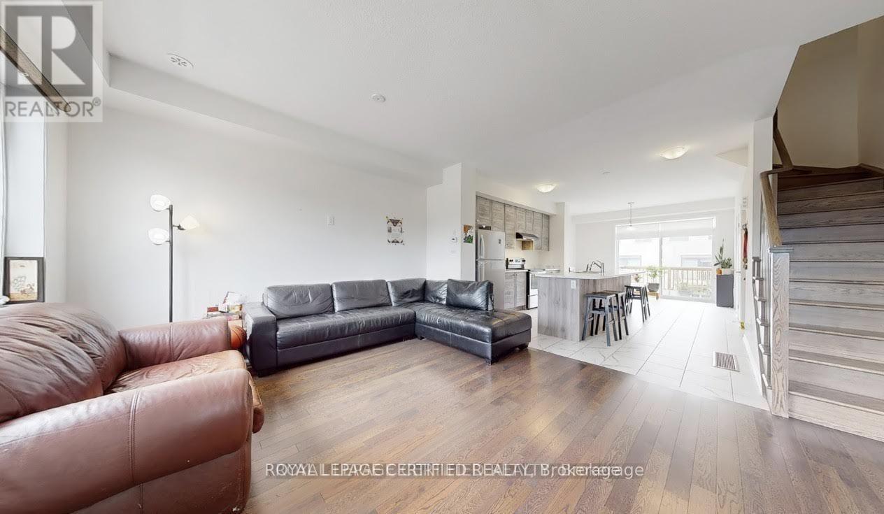 65 Holder Drive, Brantford, Ontario  N3T 0W8 - Photo 8 - X13637258