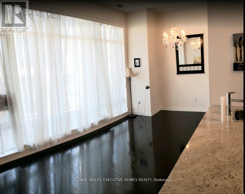 408 - 365 Prince Of Wales Drive, Mississauga, Ontario  L5B 0G6 - Photo 4 - W13738202