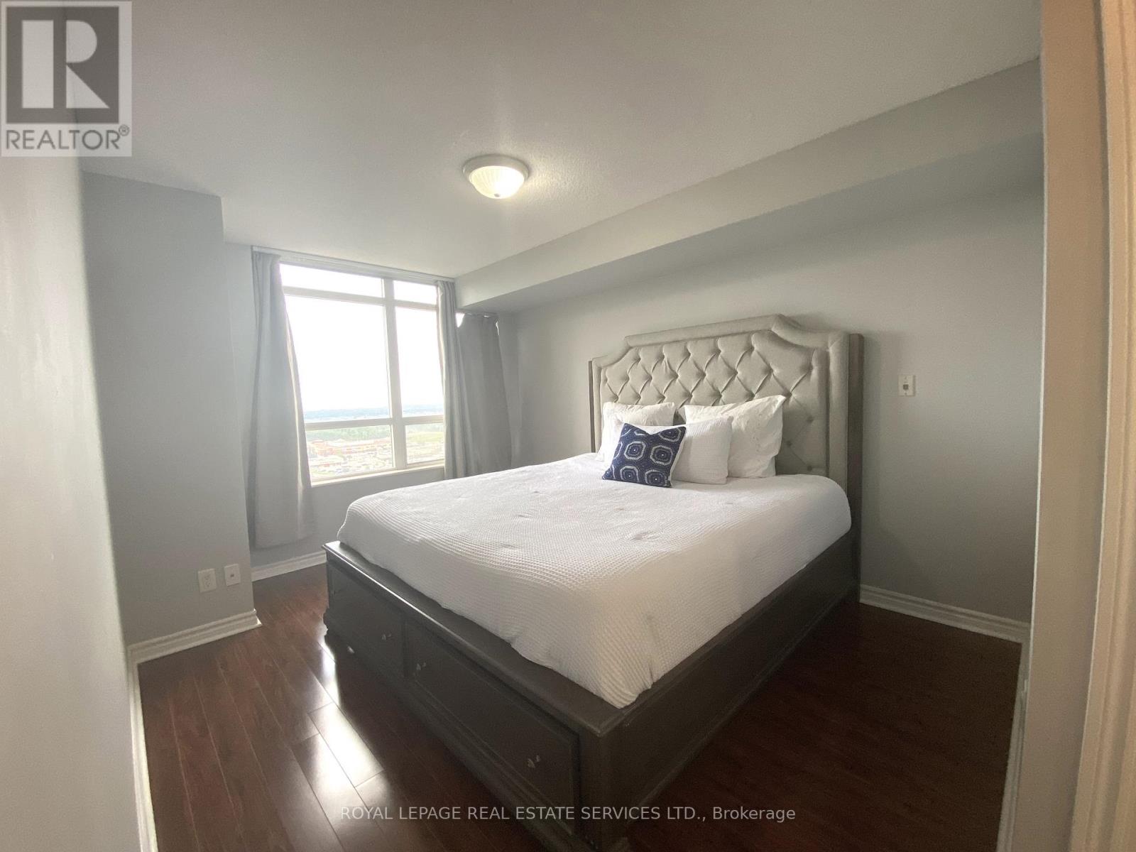 2211 - 3880 Duke Of York Boulevard, Mississauga, Ontario  L5B 4M7 - Photo 11 - W13738234