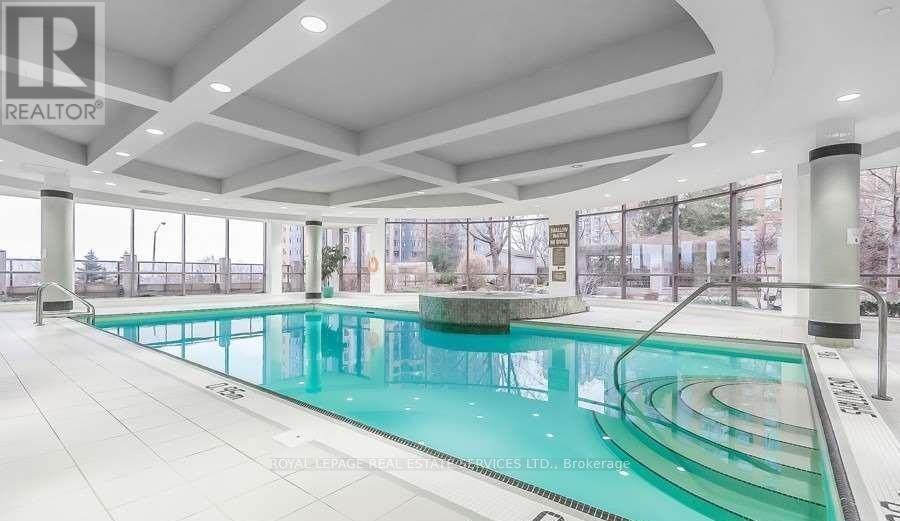 2211 - 3880 Duke Of York Boulevard, Mississauga, Ontario  L5B 4M7 - Photo 15 - W13738234