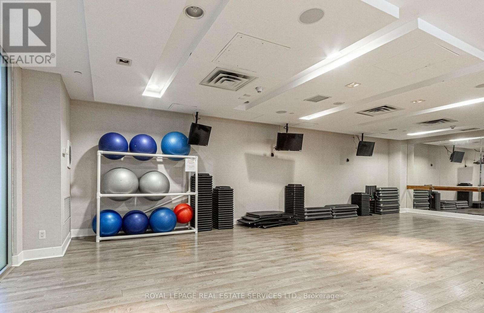 2211 - 3880 Duke Of York Boulevard, Mississauga, Ontario  L5B 4M7 - Photo 16 - W13738234
