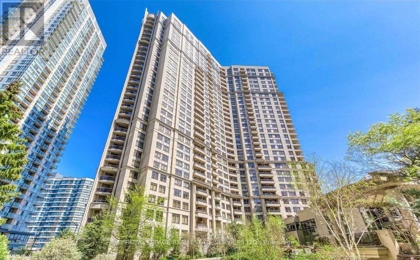 2211 - 3880 Duke Of York Boulevard, Mississauga, Ontario  L5B 4M7 - Photo 2 - W13738234
