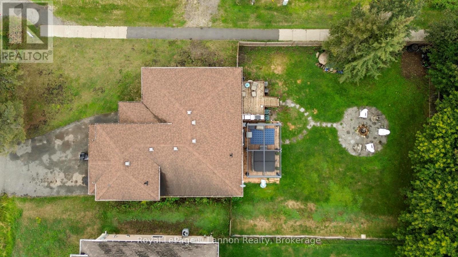 733 Woodcrest Road, Thunder Bay, Ontario  P7G 1J2 - Photo 3 - X13714926